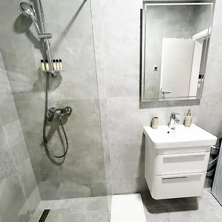 Merak2 Apartment- Free Garage Parking Lägenhet Mostar