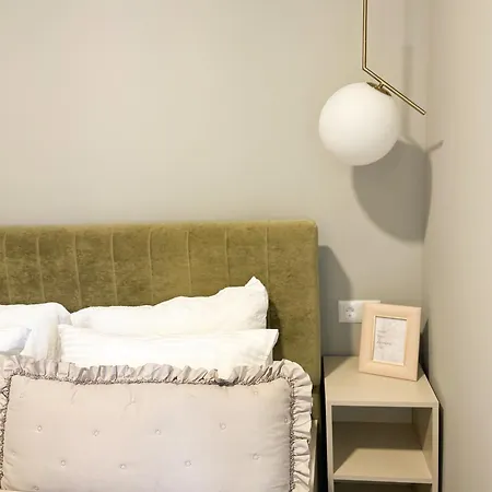 Merak2 Apartment- Free Garage Parking Mostar