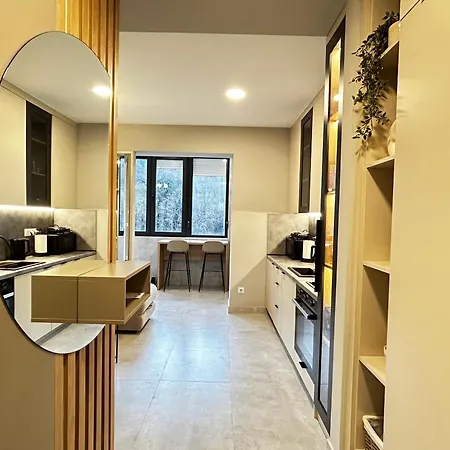 Merak2 Apartment- Free Garage Parking * Mostar