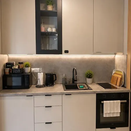 Merak2 Apartment- Free Garage Parking